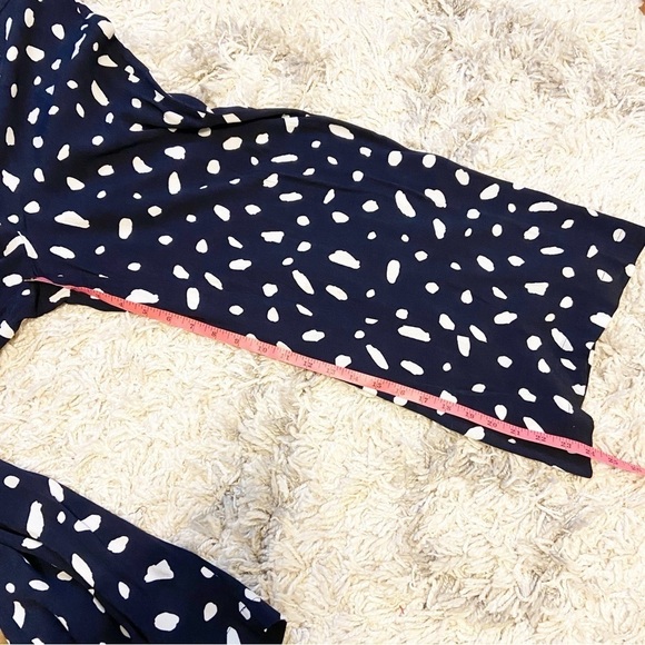 Wilfred Aritizia Women’s Viscose Blend Cropped Wide Leg Fawn Spotted Pants Large - Picture 11 of 12